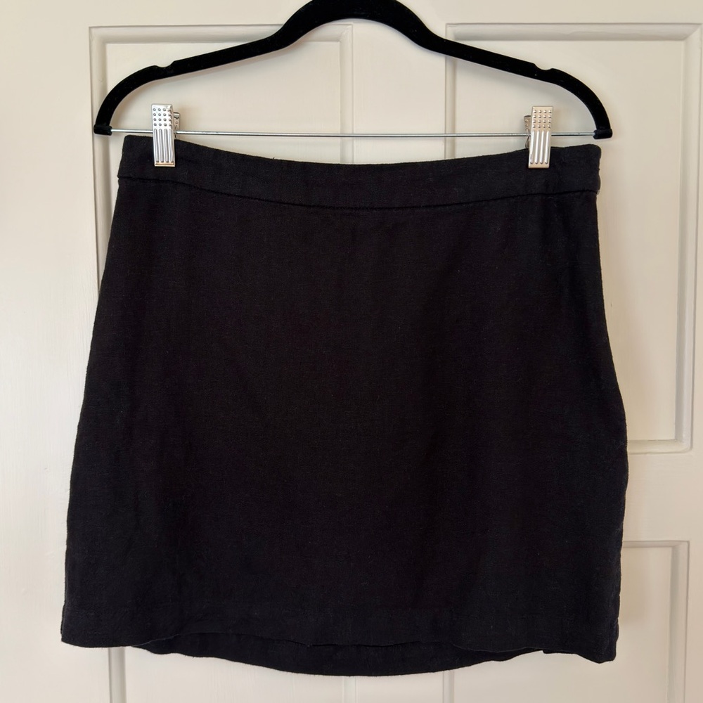 Old Navy Black Mini Skirt